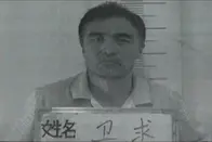 上海一盗贼入狱后不吃米饭，警察觉得奇怪，查明后立马改判死刑