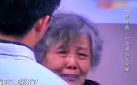 上海85岁老太倒地1小时没人扶，不料送去医院后，竟赖上小护士