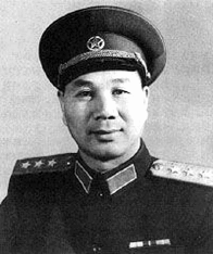 65年中央考虑杨成武当总参谋长，林彪提出异议，毛主席顿知其用意