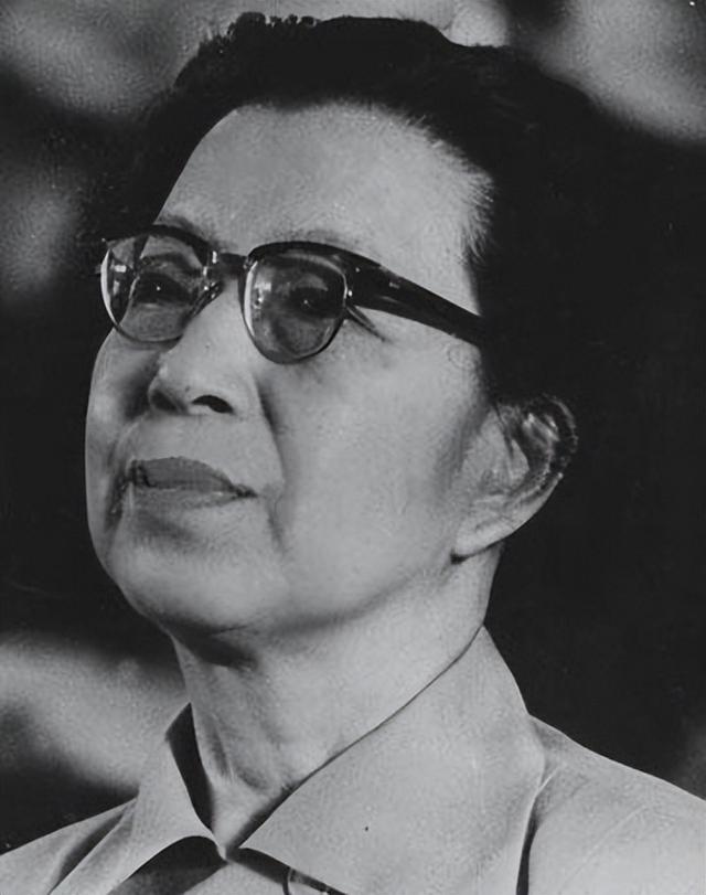 1972年，毛主席真实病情交代江青要重视，张耀祠：她反应耐人寻味