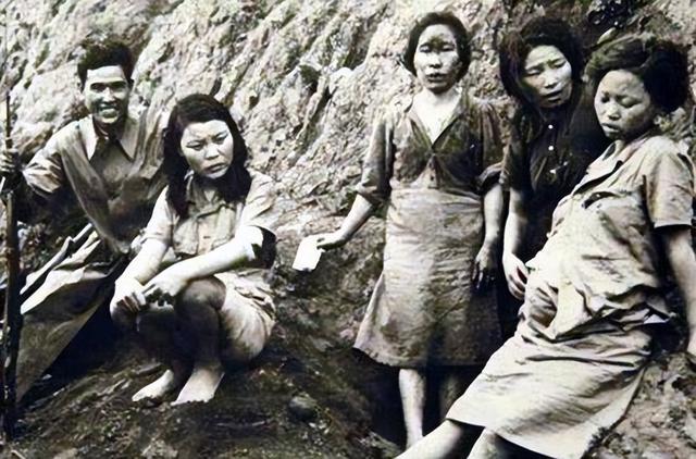 1945年，日本军官问中国“慰安妇”：是跟我回日本还是投奔共军？