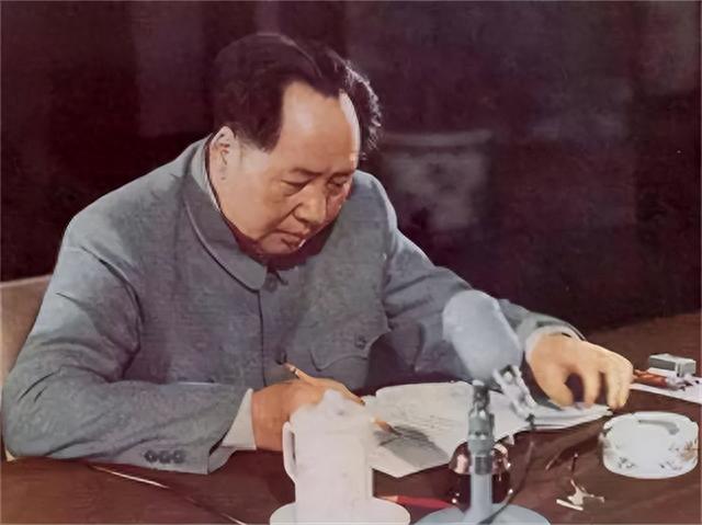 1960年，烈士赵一曼儿子写信讽刺毛主席，主席看后只回复了6个字