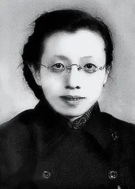 1949年南京解放，哨兵拦下一妇女，军政委跑来相迎：她是市委书记