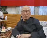 86年，薄一波分别为毛主席刘少奇彭德怀题词，给主席的评价最特殊