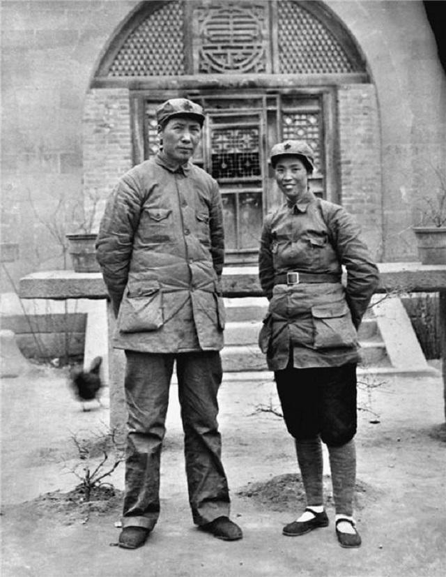 93年，杭州一老人自称是毛主席小儿子毛岸龙，还出书立传自证身世