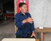 95岁老兵隐姓埋名60年，邻居嘲笑不收复台湾，放话：有命令死也去