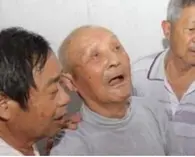 95岁抗战老兵侥幸存活，放弃警卫员回家当马夫，临终遗言让人心酸