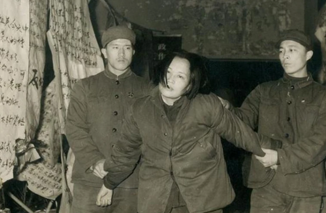 1968年，19岁女知青傅索安叛逃苏联当特工，后来怎么样了？