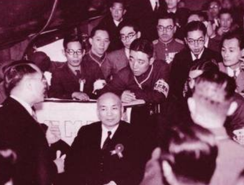 1946年，老蒋密令毁汪精卫墓，开棺后发现尸体未腐口袋有张纸条