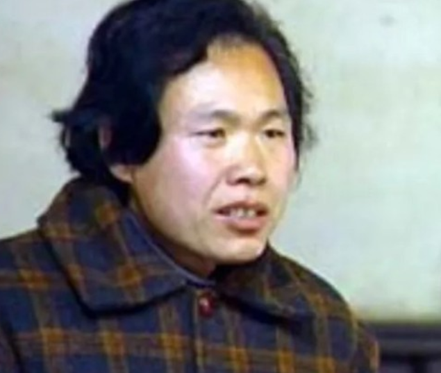 1983年，河北妇女拿传家宝去鉴定，却被政府没收，法院：立刻归还