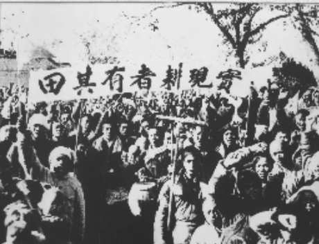 1932年陈独秀被捕，一年轻少妇拿着报纸痛哭：这不是我家李老头吗