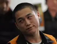 2012年，北京男子被判死刑却一脸微笑，向法官致谢：我父母毁了我