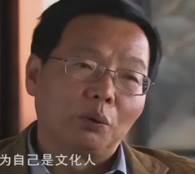 30年前北大毕业，迫于生计选择当街杀猪卖肉，北大屠夫如今咋样了