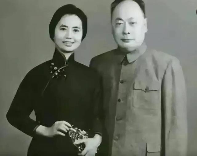 1964年陈毅和张茜闹矛盾，深夜问秘书：离婚办什么手续，后来如何