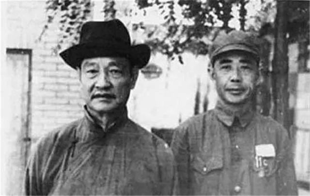 1949年朱德拜访陈明仁，进门前朱德敬军礼高喊：报告，我是朱德