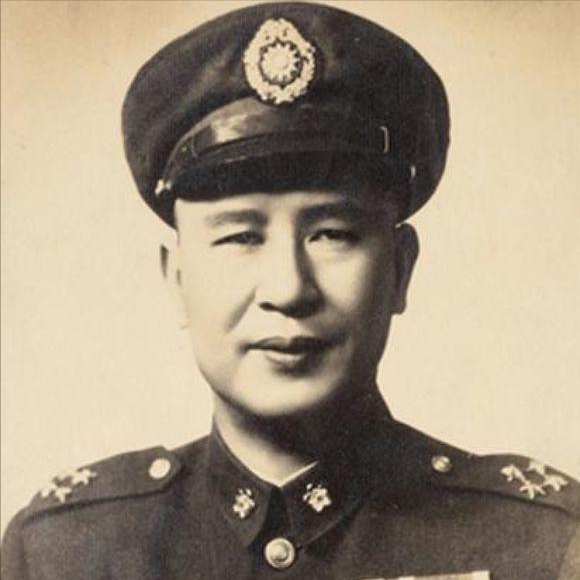 1949年朱德拜访陈明仁，进门前朱德敬军礼高喊：报告，我是朱德