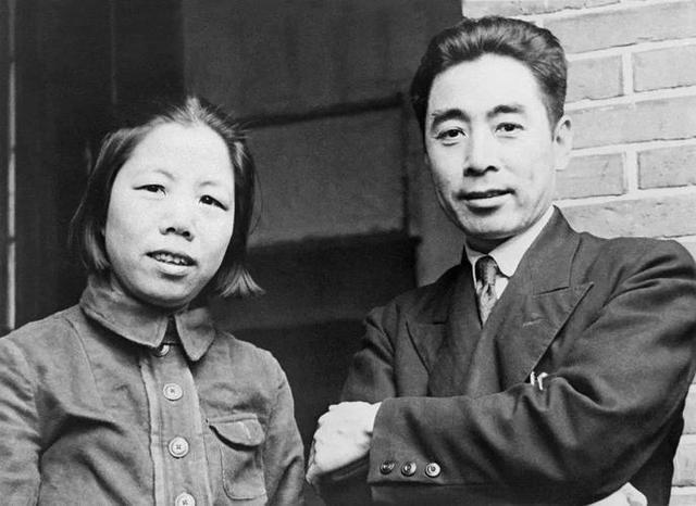 1974年周总理私扣毛主席指令，逝世后才被发现，内容令人感慨不已