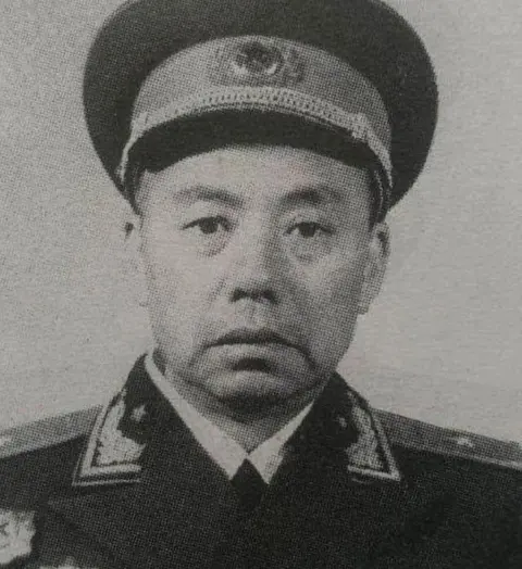 1955年山西某仓库库长，接到上级通知：你快去北京参加授衔仪式吧