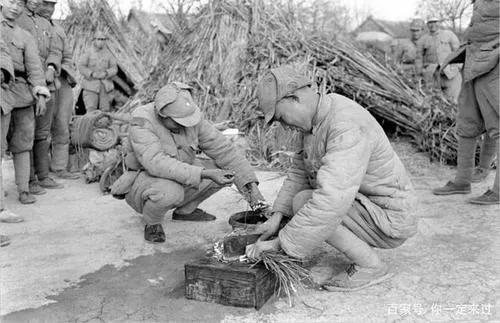 1940年朱老总饭菜被下毒，炊事员当场被抓，杨奇清1句话道破真相