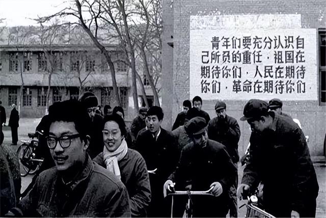 邓小平长子邓朴方，北大跳楼致终身残疾，余生致力于中国残疾事业