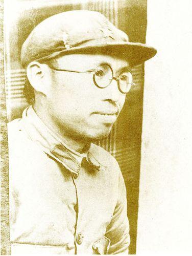 1955年陈光授衔前自焚身亡，林彪得知后：如果不死，他至少是大将