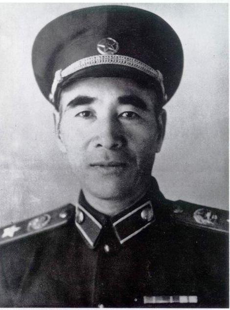 1955年陈光授衔前自焚身亡，林彪得知后：如果不死，他至少是大将