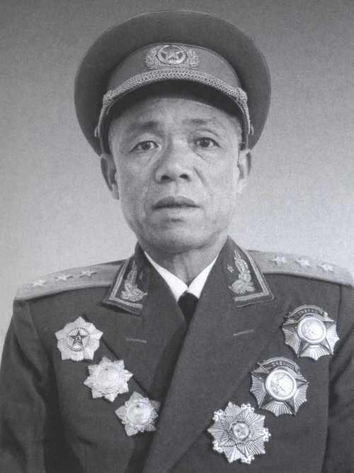 1957年，韩先楚拒绝当福州军区司令员，毛主席震怒：你不去也得去