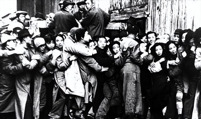 1954年伟人见到族侄，获悉湘潭县委书记是谁后，惊道：他当得了吗