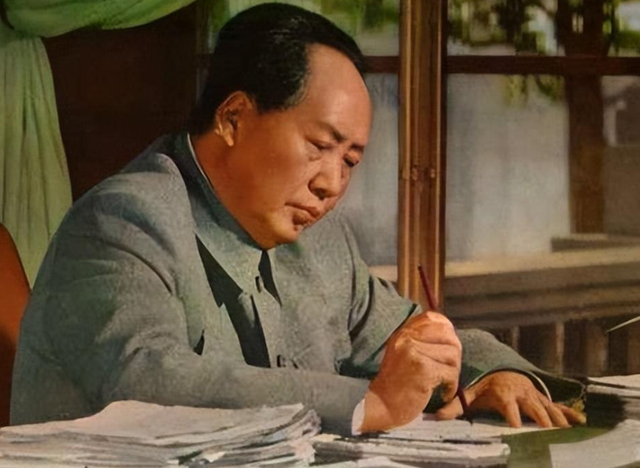 1976年，叶帅为何事雷霆震怒？一位大军区副司令员随后被免职