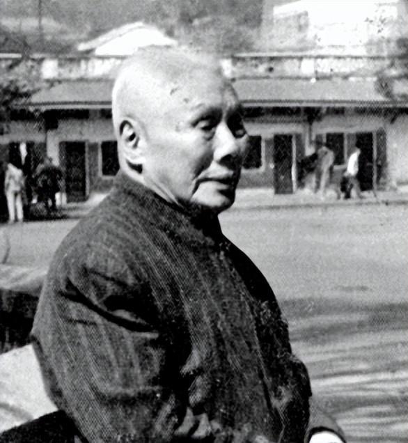 1937年60岁老秀才要求离开红军，毛主席：您今后的辉煌由我来书写