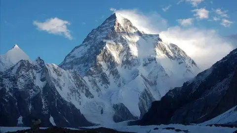 中国低调收回丢失百年国土，多年后实地勘测发现，竟隐藏大量资源