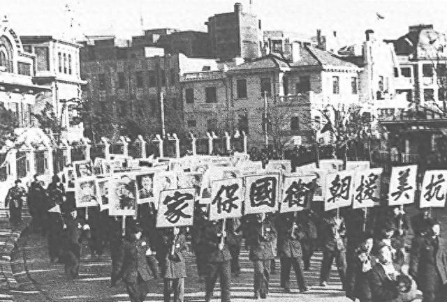 1958年金日成要求志愿军撤离朝鲜，毛主席却笑称：好戏才刚开始