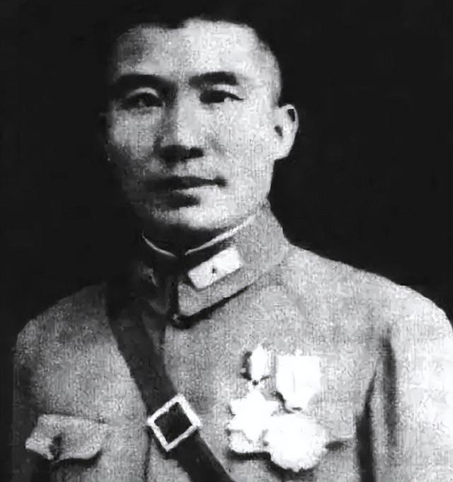 1947年李仙洲被抓，12年后才交代一个秘密，周总理称道：大功一件