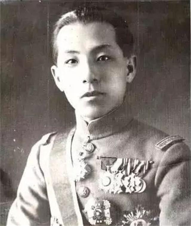 91年，张学良质问“你咋跑去周恩来那了”？老部下吕正操回答高明