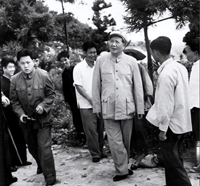 68年毛主席回到中南海，却被警卫贲兰武拦下，主席：你这是干什么
